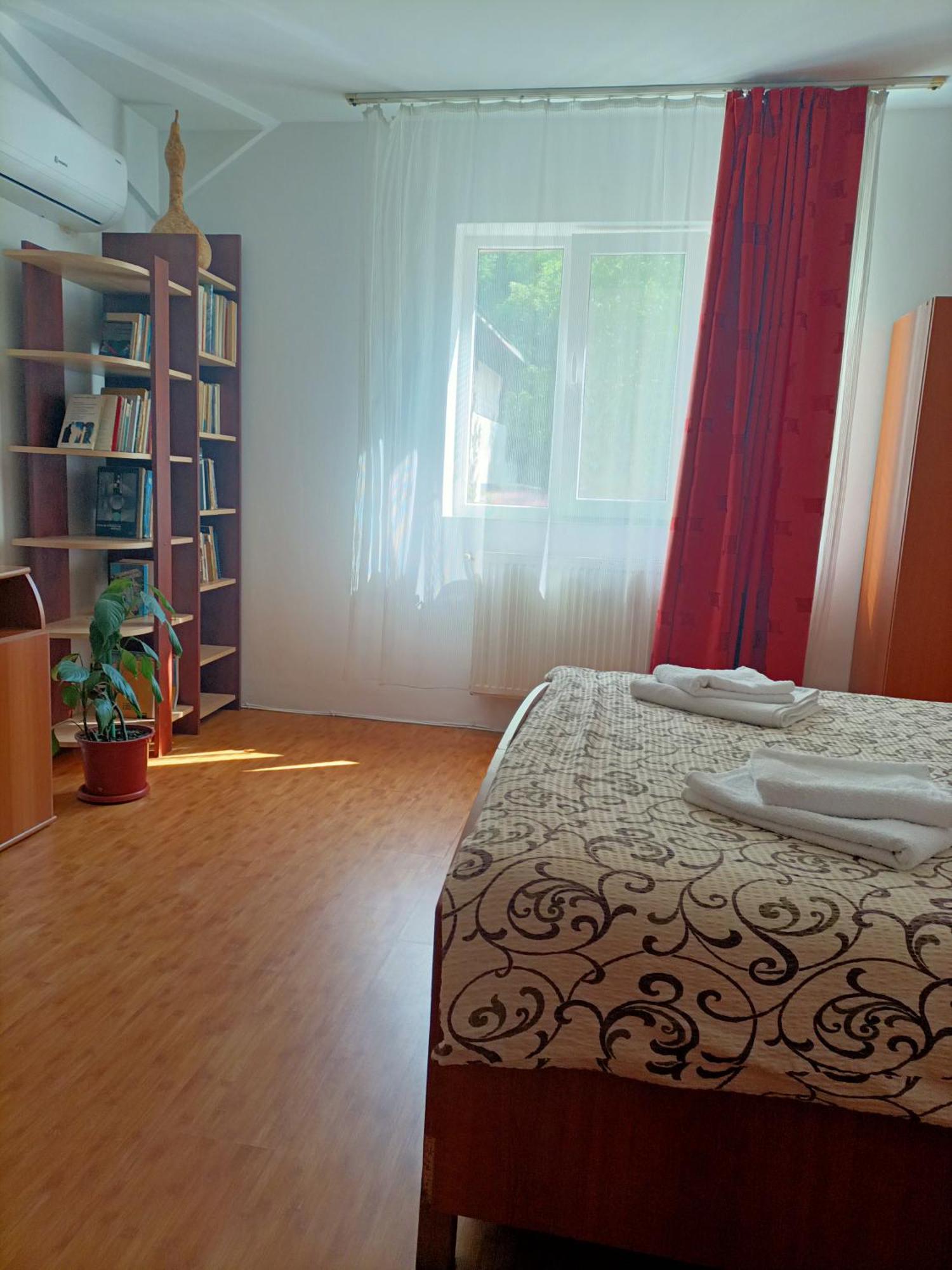 Apartament S&F Dej Bagian luar foto